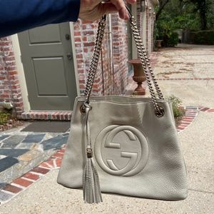 GUCCI Soho Medium White Tote w/ Light Gold Chain Straps - MINT CONDITION